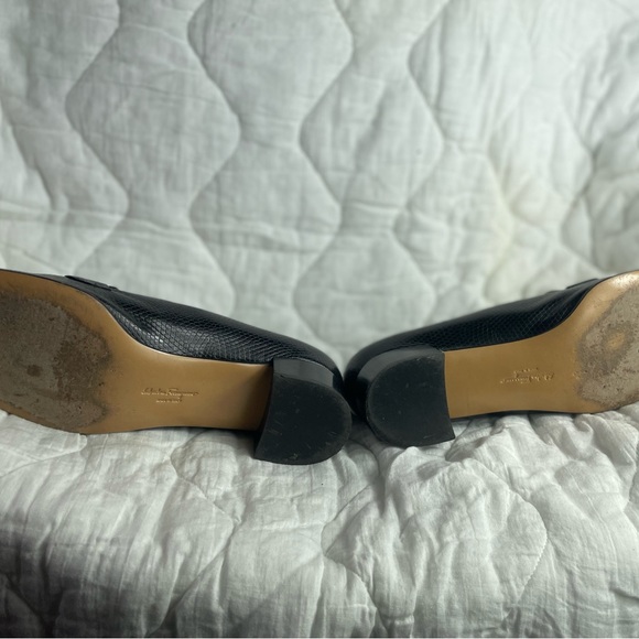 Salvatore Ferragamo 1980s Lizard Skin Heels - Picture 3 of 7